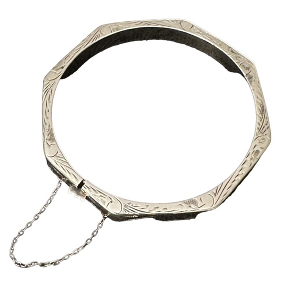 STERLING‎ SILVER HAND CARVED PUFFY OCTAGON BANGLE BRACELET Size Small